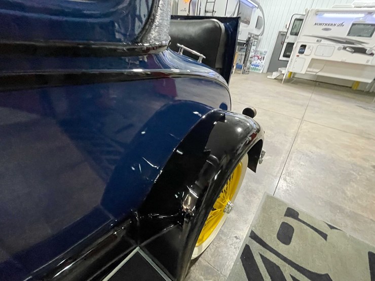 1928-ford-model-a-image-23