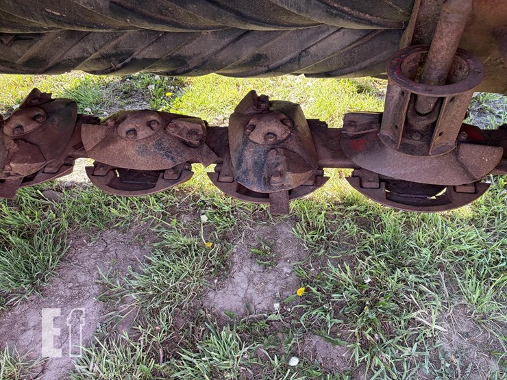 new-holland-1431-image-7