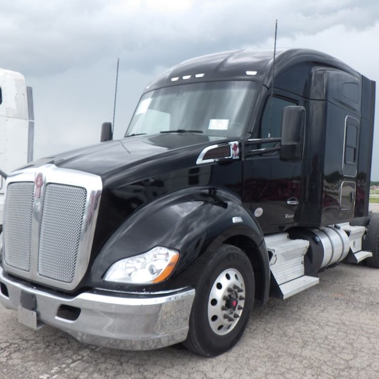 2022 KENWORTH T680