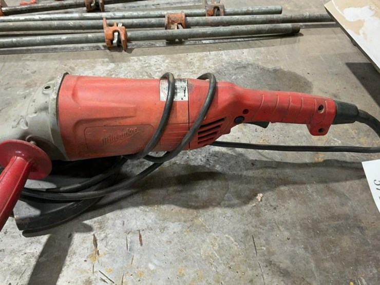#103-•-milwaukee-9”-grinder-image-1