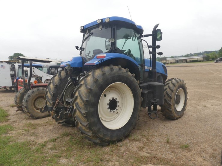 new-holland-t7.230-image-3