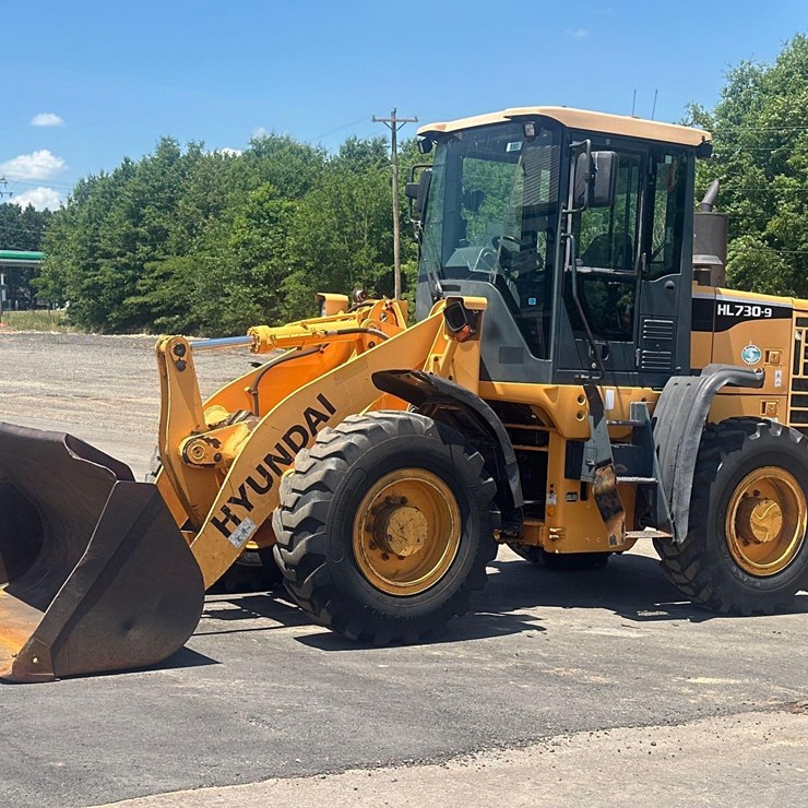 2011 HYUNDAI HL730-9