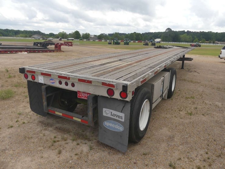 2005-utility-48'-flatbed-image-5