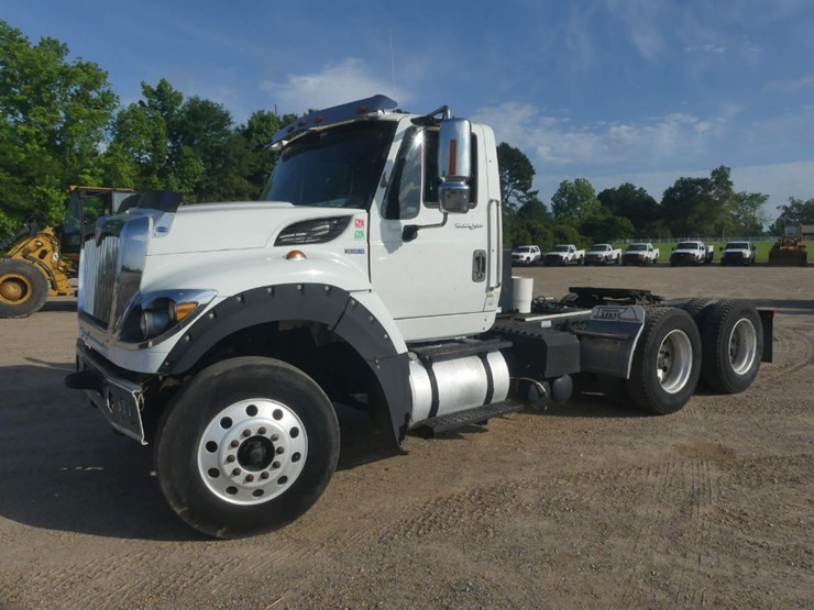 2013-international-workstar-7600-image-1