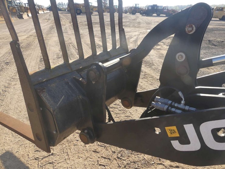 2023-jcb-407-image-7