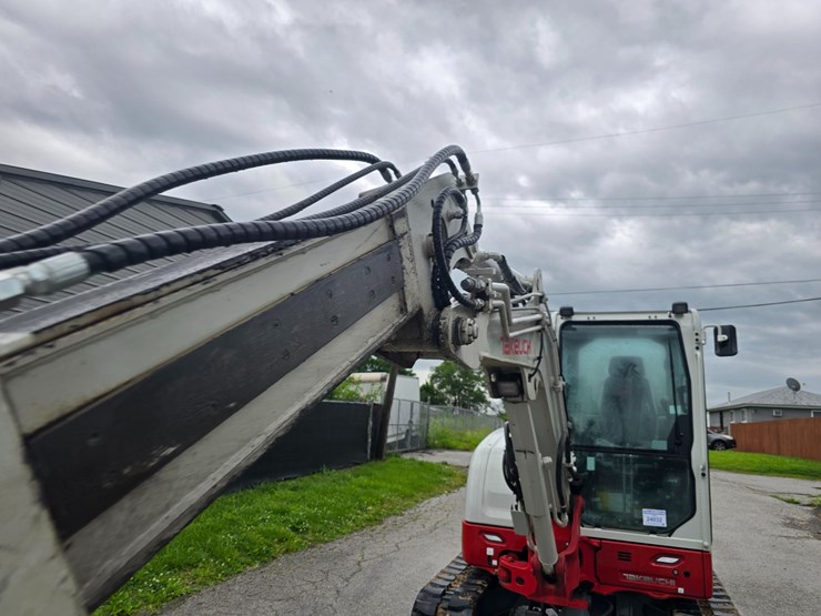 #24032-•-2024-takeuchi-tv350r-excavator-image-37