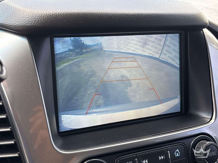 2020-chevrolet-tahoe-image-18