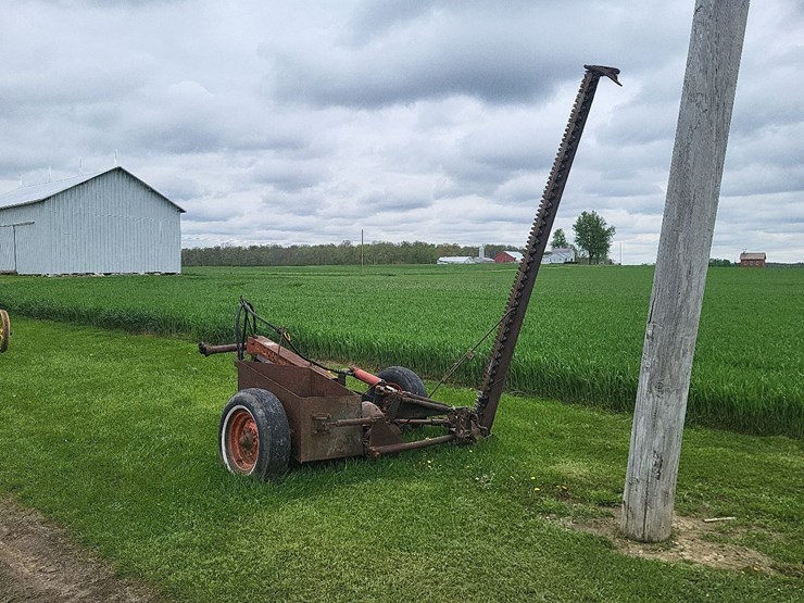 new-idea-253-pull-type-sickle-mower---nice-image-4