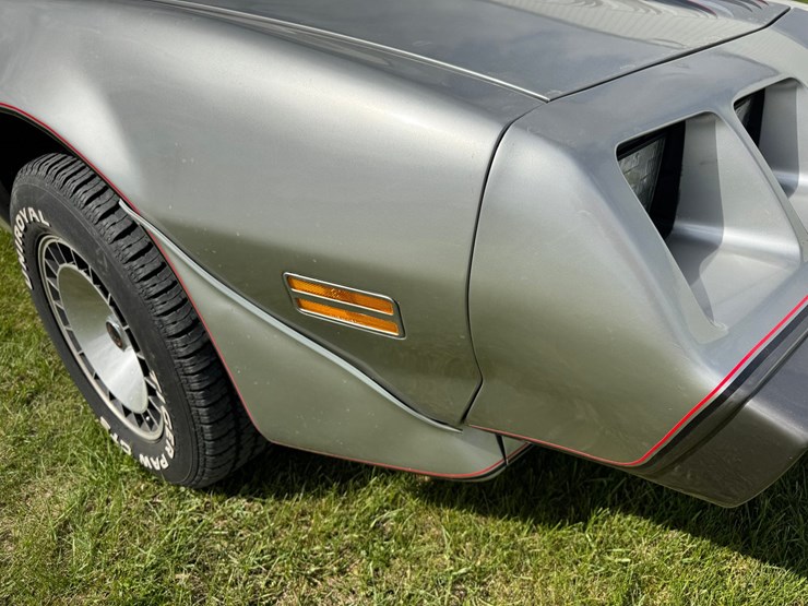 #138-•-1979-pontiac-trans-am-10th-anniversary-(has-wi-title)-(clintonville,-wi)-image-19