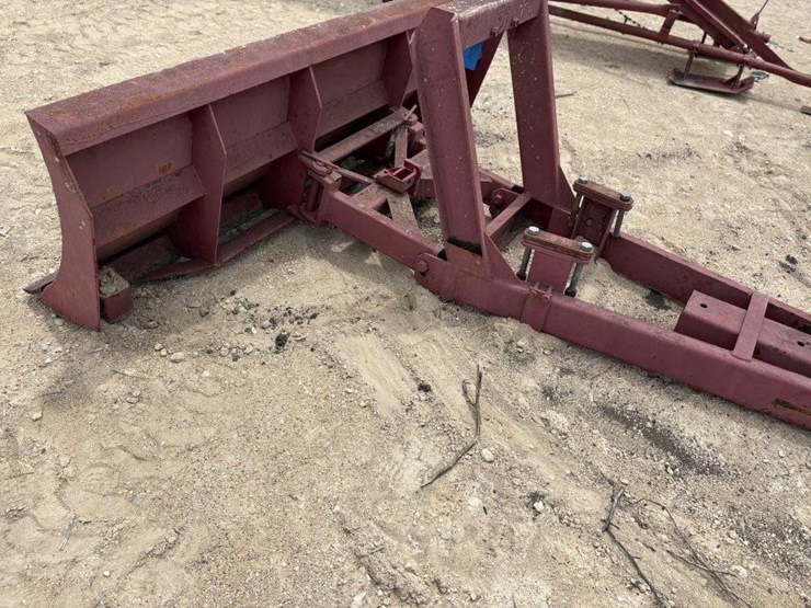 l3---tractor-bulldozer-blade-image-6