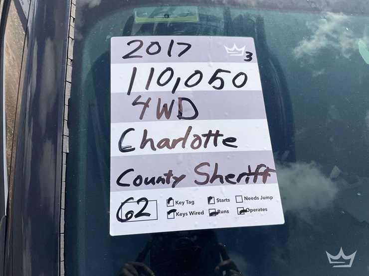 2017-ford-explorer-image-33