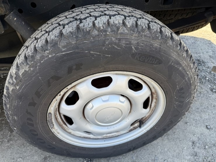 2014-ford-f150-image-17