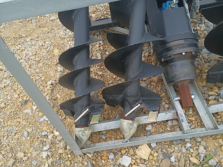 #24724-•-landhonor-auger-and-bits-skid-steer-attachment-image-5