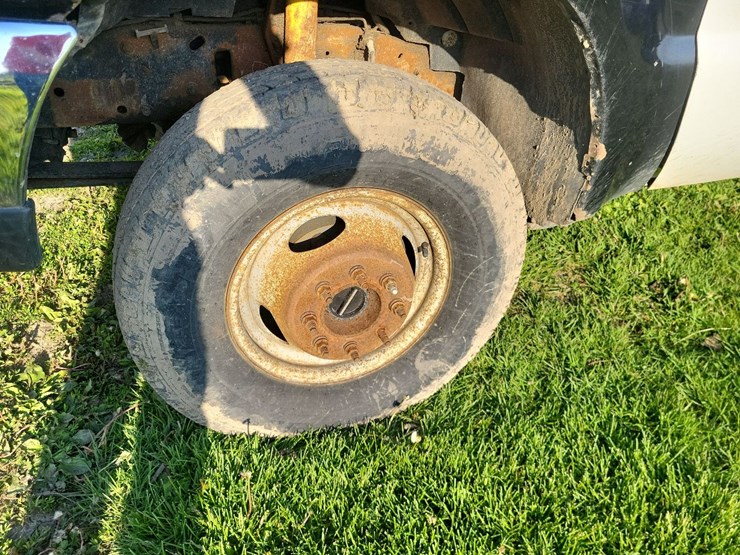 1999-ford-f350-image-12