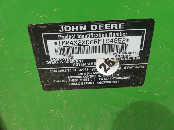 2024-john-deere-gator-image-6