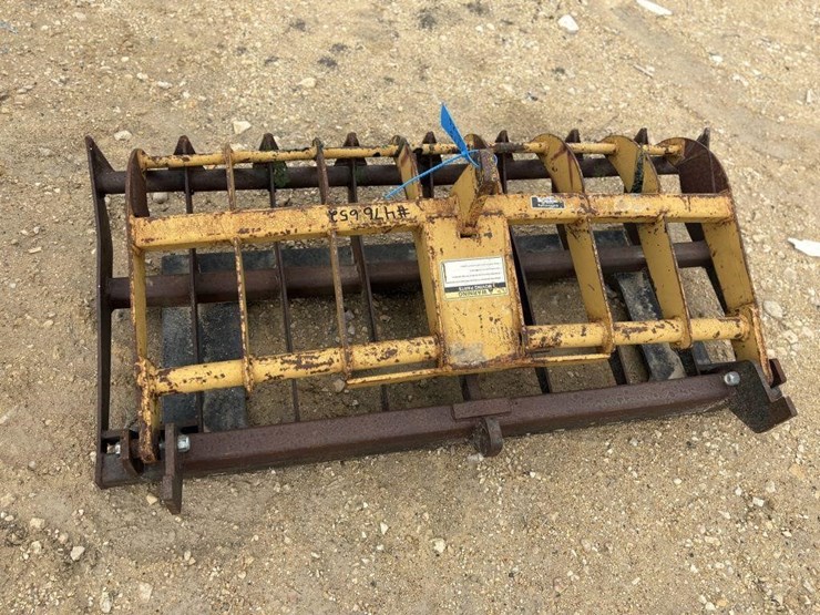 l1---48''-armstrong-brush-grapple-image-2