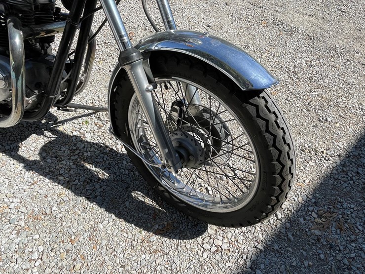 #136-•-1977-triumph-motorcycle-(has-wi-title)-(waupun,-wi)-image-19