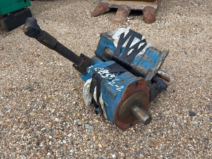#36580-•-hydraulic-pumps-image-2
