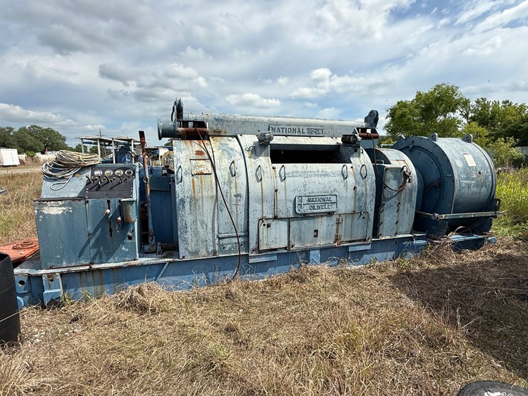 national-110-ue-drilling-drawworks-image-18