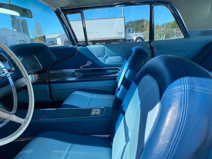 #114-•-1960-ford-thunderbird-(has-wi-title)-(schofield,-wi)-image-49