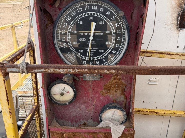rig-#-1-top-dog-house-image-6