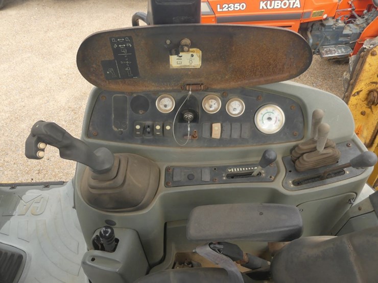 caterpillar-420d-it-image-16