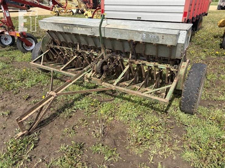 john-deere-692-image-1