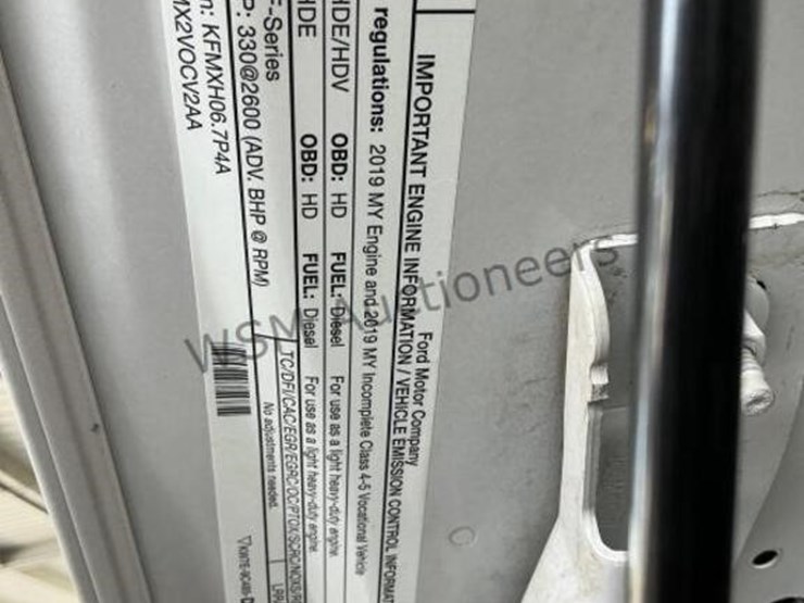 2019-ford-f550-image-15