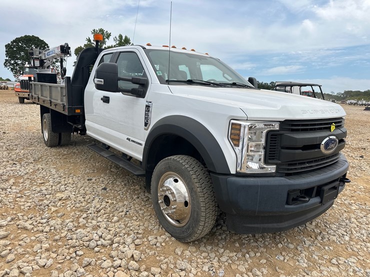 2018-ford-f550-image-4