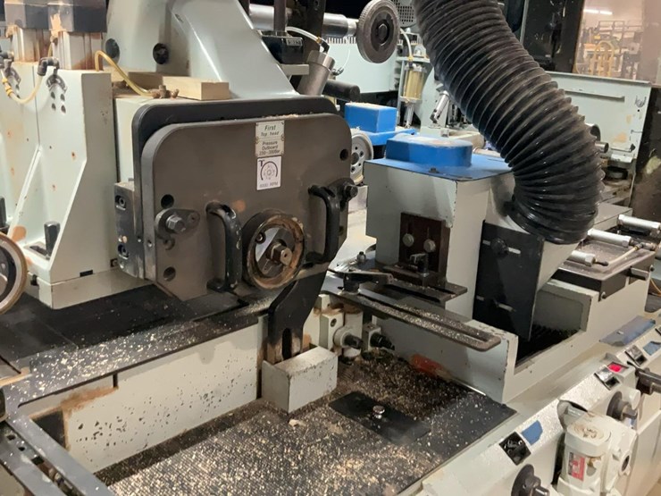 #130-•-2015-kentwood-m612hd-moulder-image-19