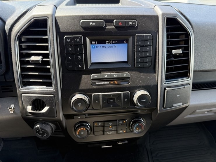 2018-ford-f150-xlt-image-27