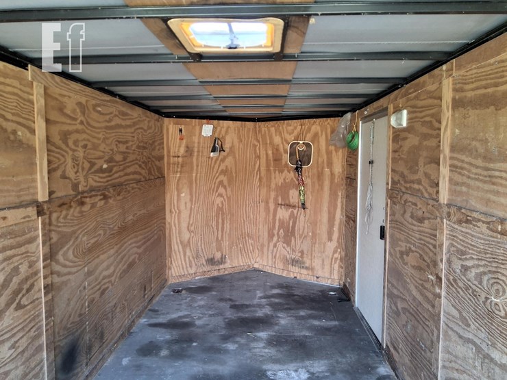 2014-covered-wagon-16-ft-image-11