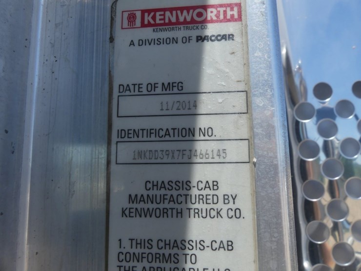 2015-kenworth-t800-image-26