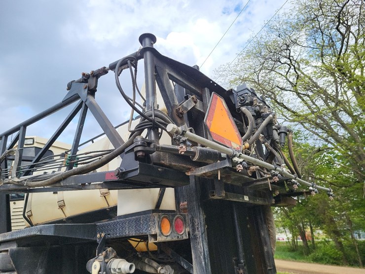 wilmar-7400-sprayer-image-22