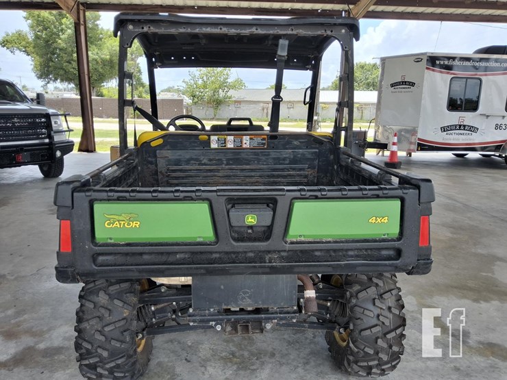 2022-john-deere-gator-xuv-835e-image-6
