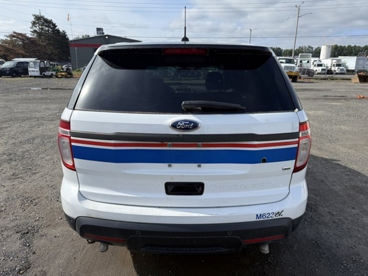 2014-ford-explorer-image-5
