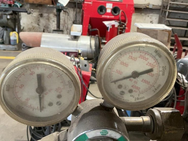 #107-•-acetylene-torch-cart-image-11