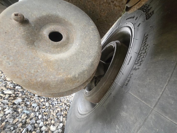 #23255-•-2006-40'-east-manufacturing-end-dump-trailer-image-54