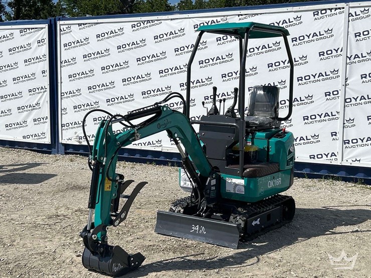 mini-excavator-image-1