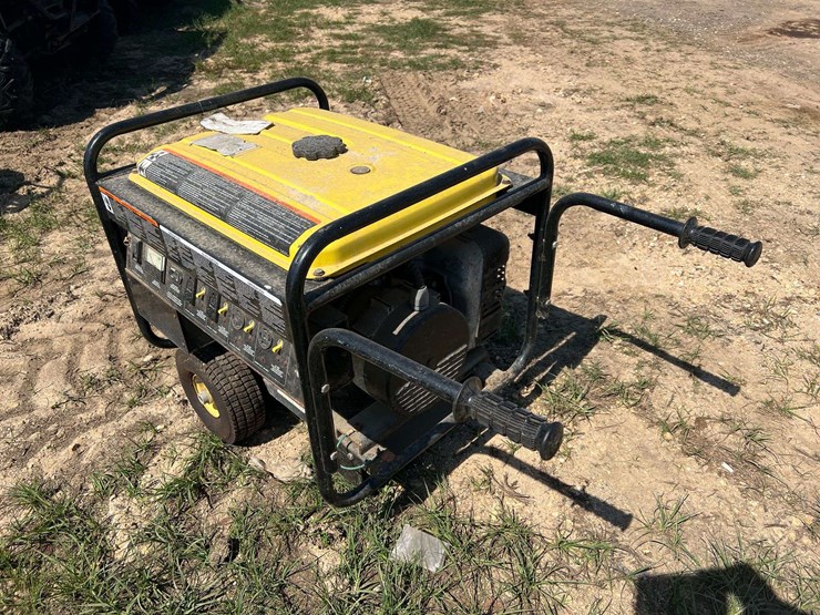 john-deere-8000-image-1