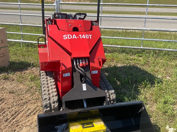 #20691-•-new-agt-sda-140t-mini-skid-steer-image-2