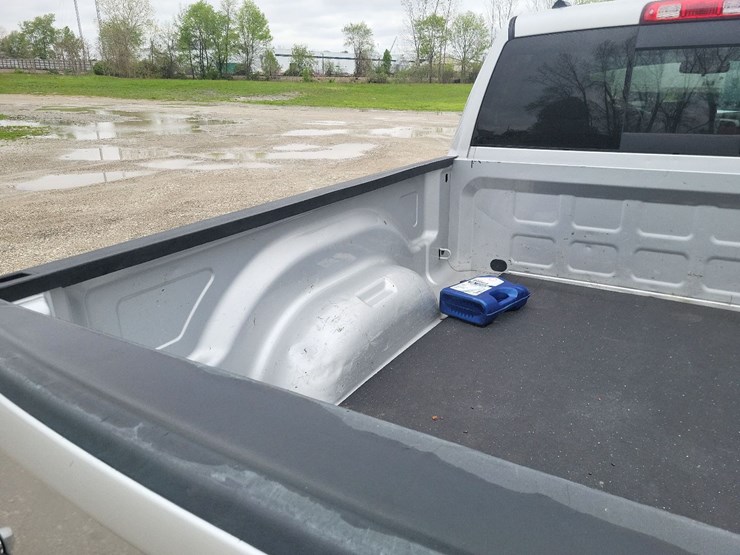2014-dodge-1500-image-40