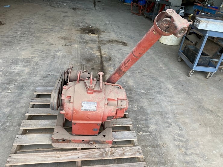 international-harvestor-electrall-generator-image-1