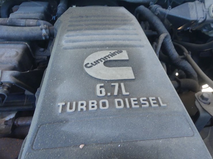 2012-dodge-ram-5500hd-image-9