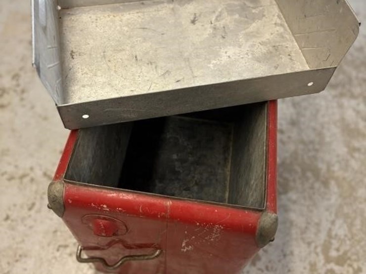 ms--vintage-coca-cola-ice-chest-image-7