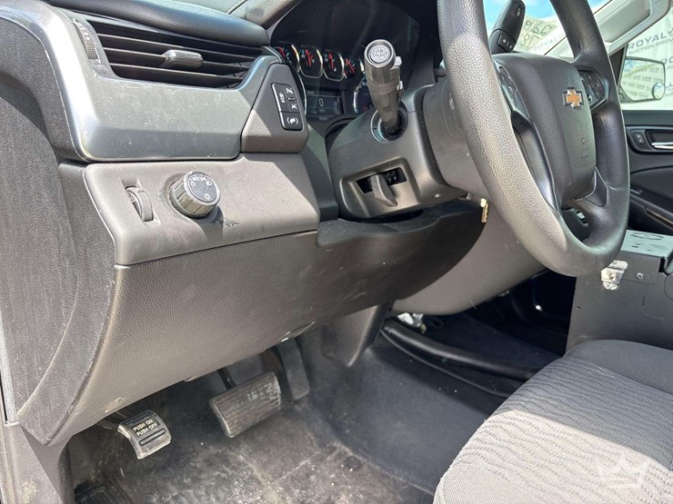 2019-chevrolet-tahoe-image-14