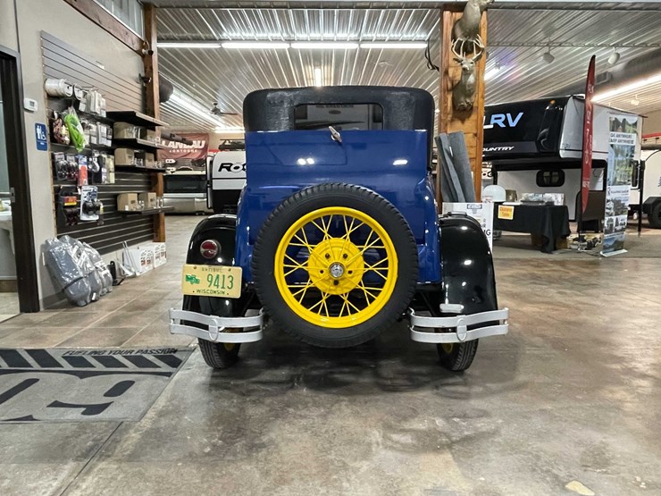 1928-ford-model-a-image-6