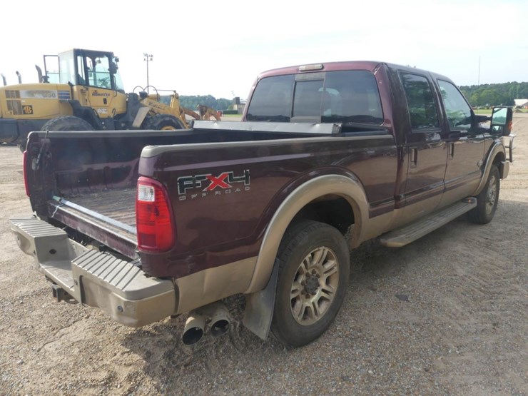 2011-ford-f250-image-3