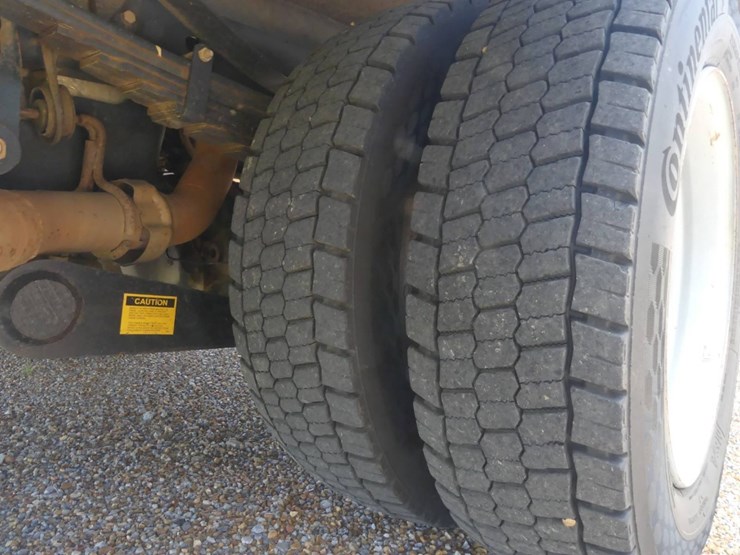 2019-ford-f550-xl-image-6