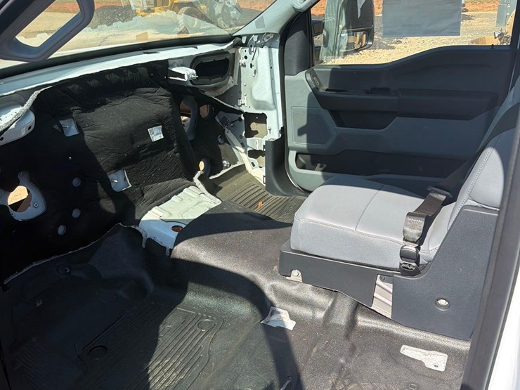 2024-ford-f550-image-5